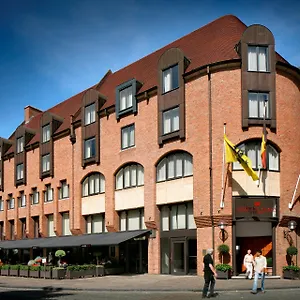 Crowne Plaza By Ihg Hotel
