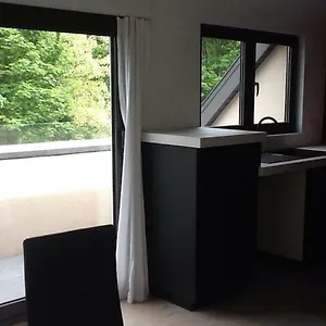 https://akker-duplex.hotelsantwerp.net