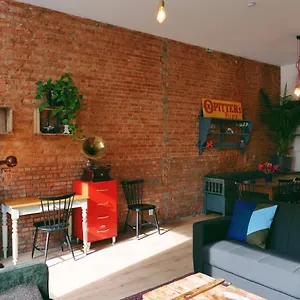 https://130sqm-appartment-with-20sqm-terras-and-free-parking.hotelsantwerp.net