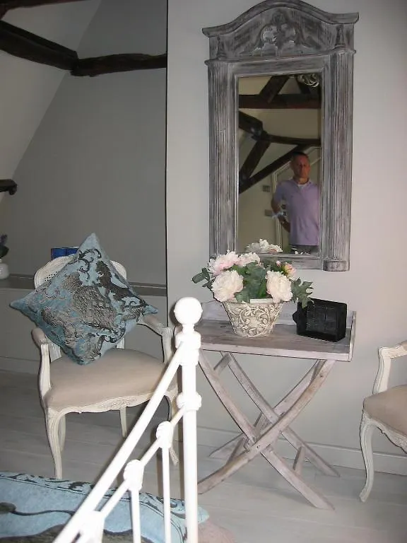 B&B Russell House Bruges Bed & Breakfast